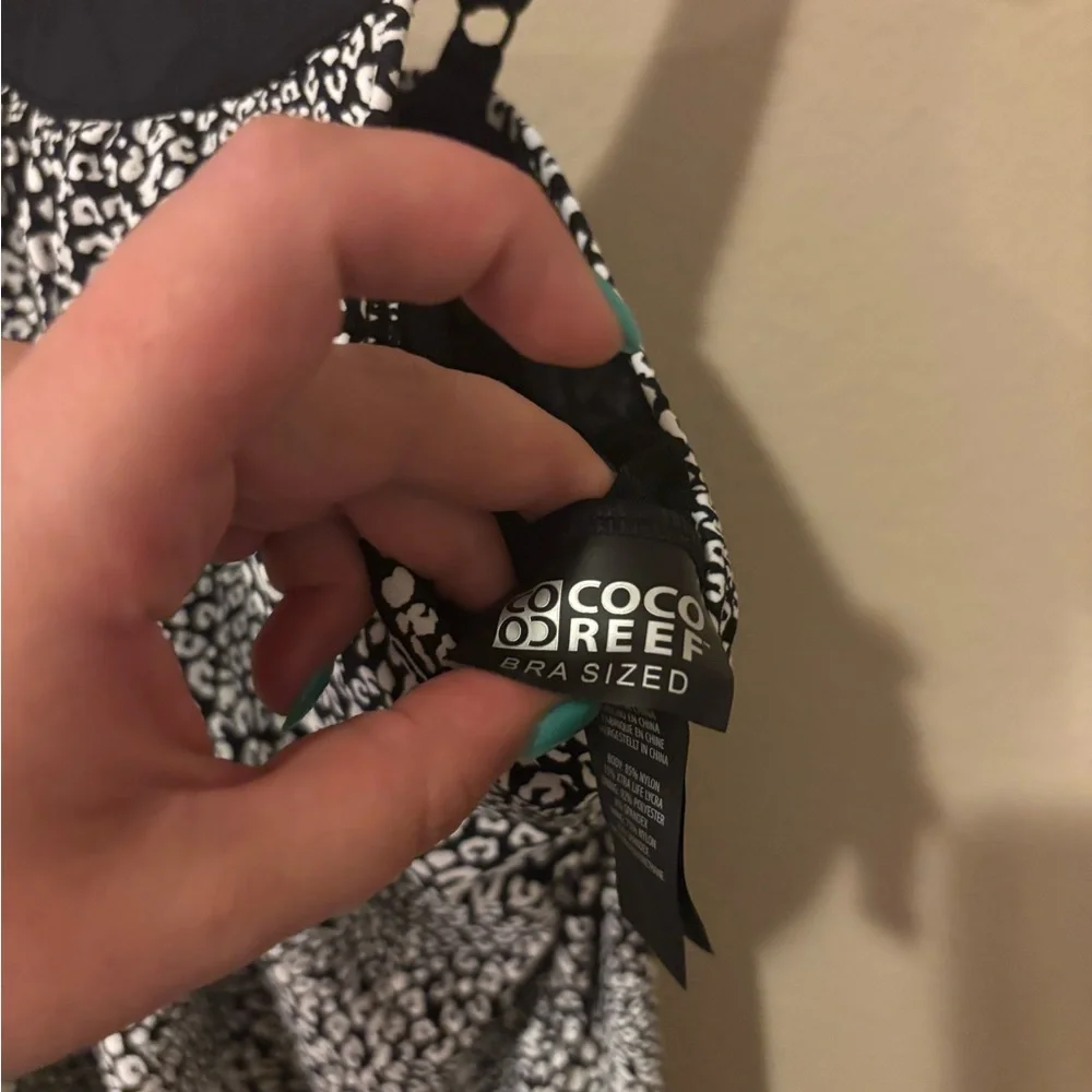 Coco Reef Printed Ultra Fit Underwire Bra-Sized Tankini Top - Picture 7 of 9
